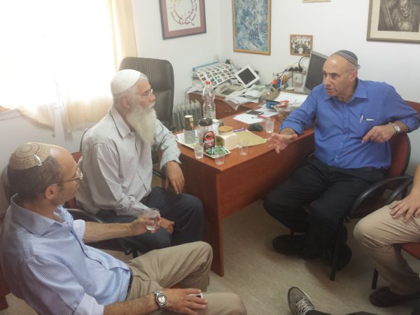 יוגב: הראמאדן יידחה מפני פיקוח נפש