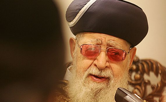 צפו ברב עובדיה: לא צריך אוצר בית-דין