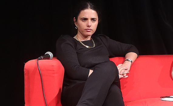 שקד על החטיפה: יש מה ללמוד מאולמרט