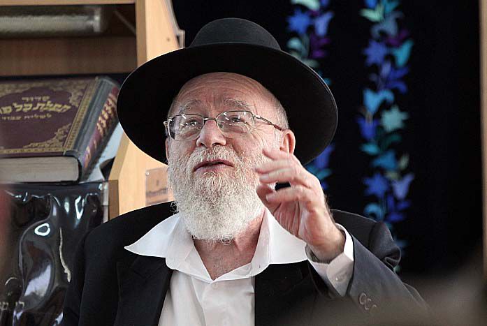 הרב ליאור: הגט לאישה שבעלה צמח – כשר למהדרין