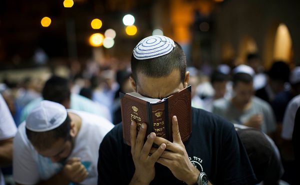 חשש לחטיפה: עם ישראל מתאחד בתפילות