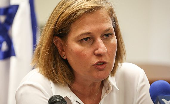 לבני: יש אלוקים אחד, מספיק רב ראשי אחד