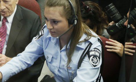 מוקד 100 יקבל פניות גם באמצעות מסרונים