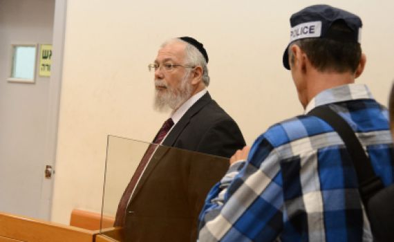 המשטרה: תשתית ראייתית נגד רה"ע אלעד