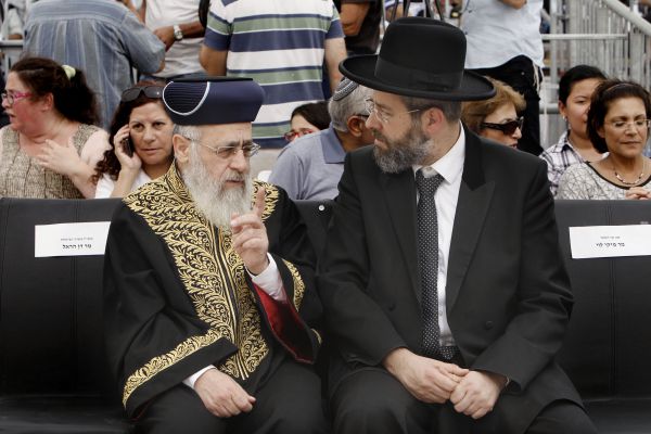 הרב הראשי לישראל עומד על משמר הגיור כהלכה