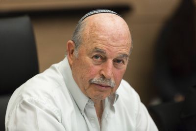 להאמין או לא? שו"ת בפרשת ניסן סלומיאנסקי