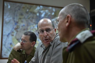 יעלון מבטיח: "נניח ידנו על החוטפים"