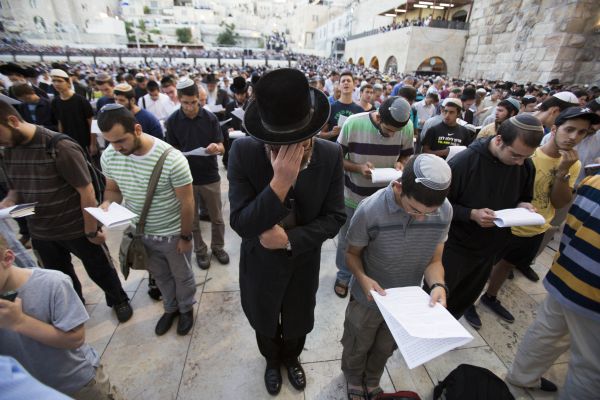 החרדים והחטופים: אחים, למרות הכל