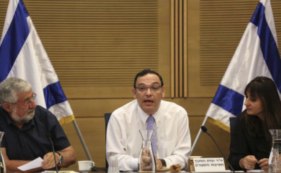 הצחוקים של הכנסת: "תראו איך הוא רזה"