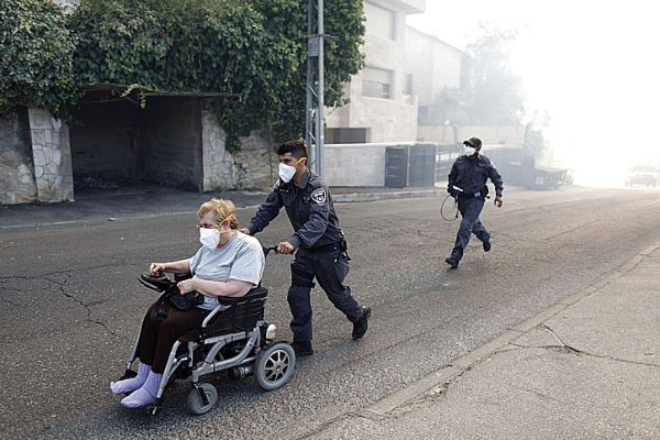 לאחר שעות: הושגה שליטה על האש בירושלים