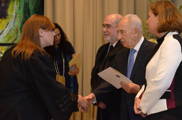 הרבנית פנינה נויברט הושבעה כשופטת