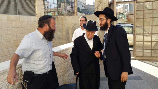 תיעוד: הרב מאיר מזוז ביקר בחברון