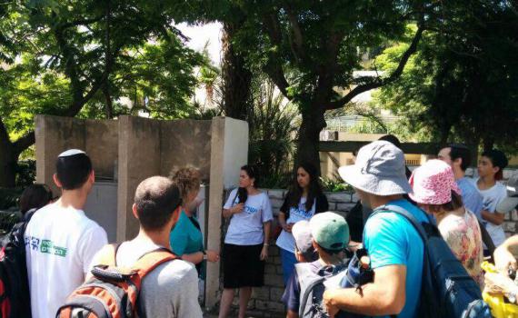 הסטודנטים של הבית היהודי במסע לציבור החרדי