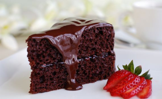 הילדים ילקקו את האצבעות: מתכון לעוגת שוקולד עסיסית