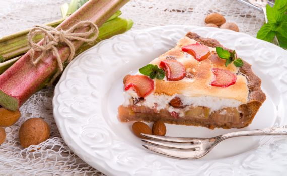 מתכון מצולם לשבועות: פאי פירות וגבינת פטה עיזים