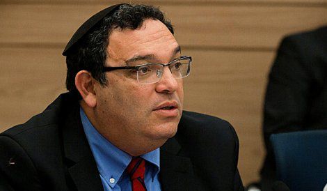 הרב שי פירון: מתנצל בפני הקהילה הגאה