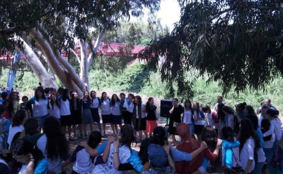 בנות חטיבת ביניים באולפנית נתניה בפעילות חוייתית