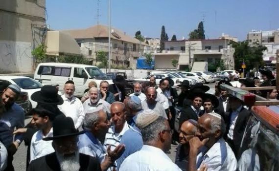 קרית-אתא: גדול המוהלים הובא למנוחות