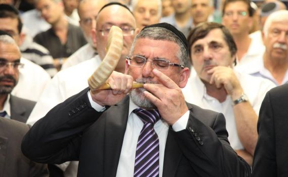 מרגש: הכנסת התפללה לשלום החטופים