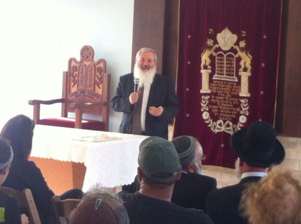 בית כנסת ראשון בקיבוץ 'השומר הצעיר'