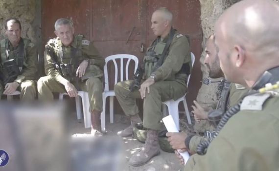 צפו בתיעוד: הרמטכ"ל נכנס לעזה