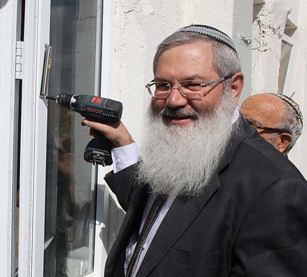 הרב בן דהן מוחה: "לספח את גוש עציון"