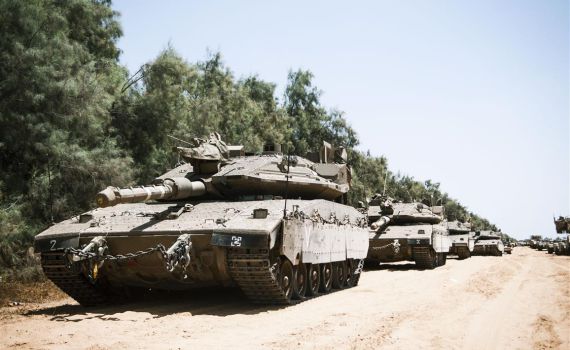 צה"ל ממתין לפקודה כדי להכנס לרצועת עזה