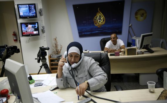 שר התקשורת ארדן "להסיר את ערוץ אלג'זירה"