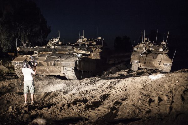 עזה בעלטה: כוחותינו תופסים עמדות שולטות