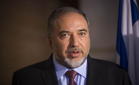 ליברמן: צריך "חומת מגן 2" בעזה