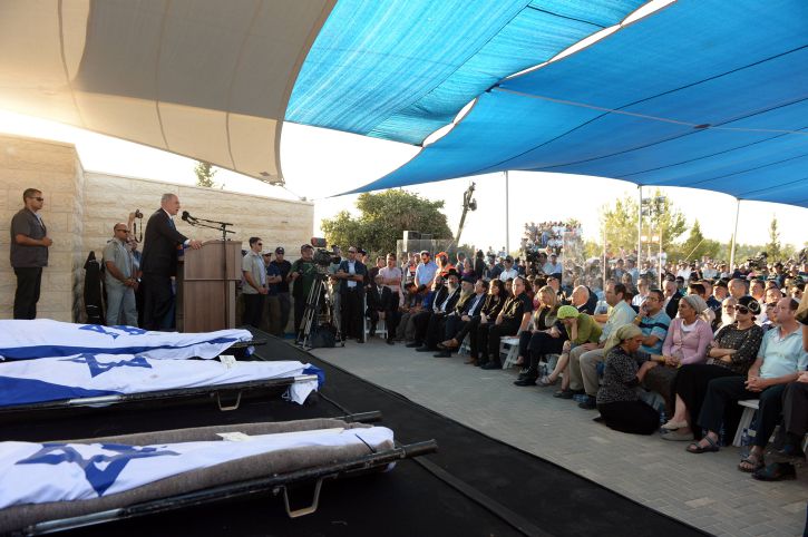 אחרי שרצחו את הנערים, החוטפים החלו לשיר