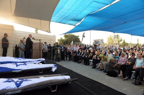 אחרי שרצחו את הנערים, החוטפים החלו לשיר