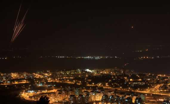 מבצע צוק איתן בתמונות: כל הארץ מותקפת