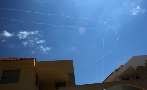 חמאס לועג לישראל: רקטות בהפסקת האש