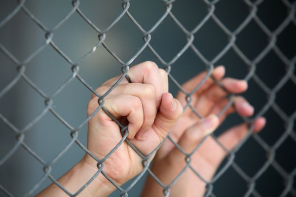 המלחמה מביאה לרגרסיה ● מיומנה של רווקה דתייה