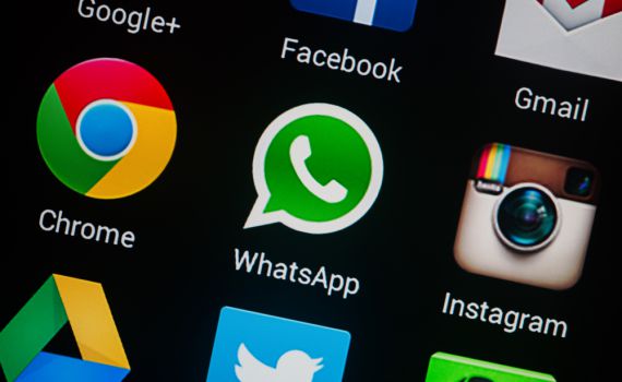 הוואטסאפ 'הרג' את אחיו של תלמיד הישיבה