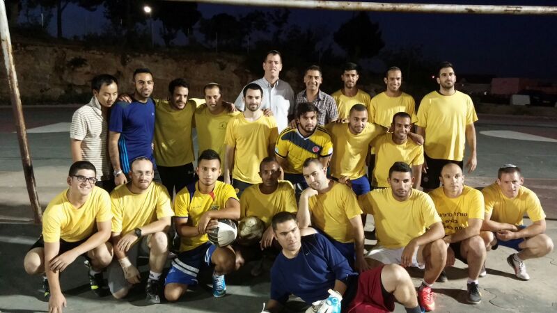 לזכר שלושת החטופים: קבוצת כדורגל חדשה