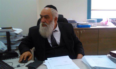 הרב פרץ: "עבורי מצות ׳ואהבת את הגר', היא שליחות"