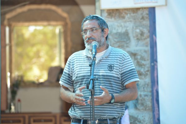 "עם הנצח לא מפחד מעם הרצח"