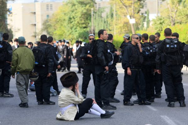 מאבק חדש בירושלים: קולנוע ייפתח סמוך לכותל