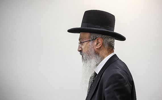 הרב אברהם יוסף יועמד לדין?