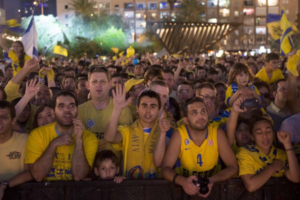 דיוויד בלאט הביס את מכבי תל אביב