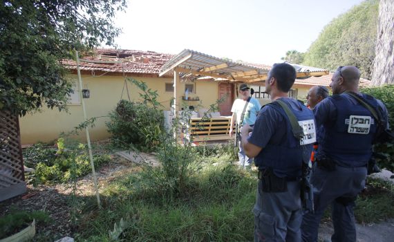 הם חגגו על הגירוש, אבל עדיין זה לא מגיע להם