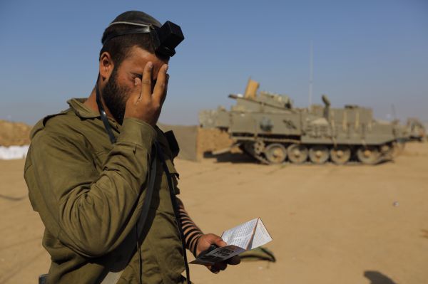 לפיד על צה"ל: "הצבא המוסרי עלי אדמות"