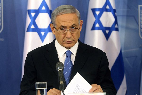 "נתניהו ימסור את תיק החוץ להרצוג או ללפיד"