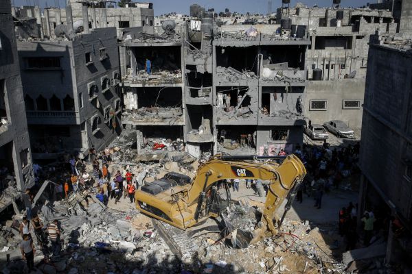 צה"ל הפציץ בניין בן 14 קומות בעזה