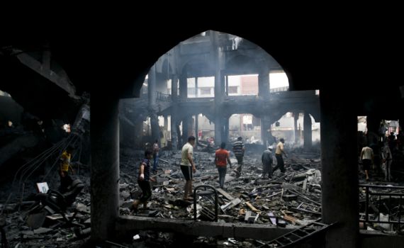 צה"ל תקף שני בתי-ספר ברצועת עזה