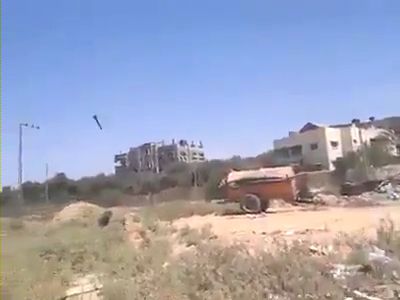 צפו: חיל האוויר משמיד בית של מחבל בעזה