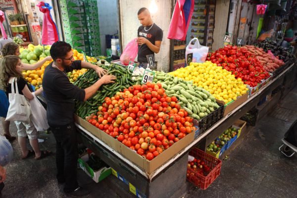 מכון כושרות: מהיכן לקנות ירקות בשמיטה?