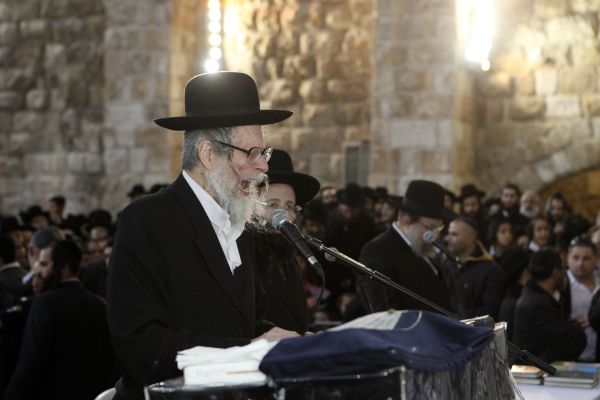 דיווח: הרב אליעזר ברלנד נעצר בהולנד